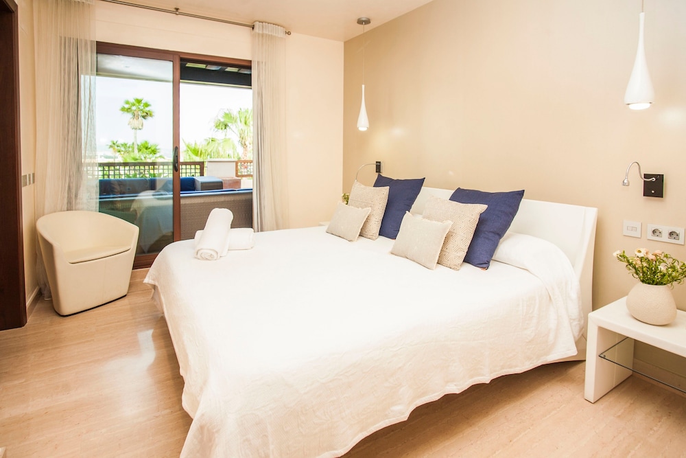 Ático, 3 habitaciones, piscina privada