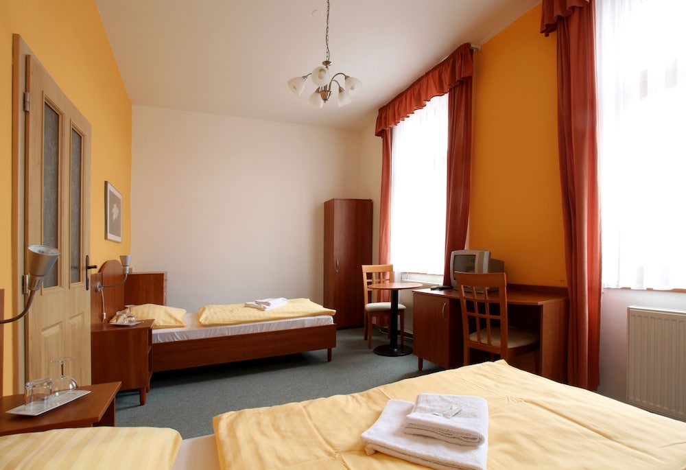 Standard Double Or Twin Room photo 1