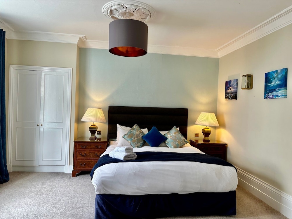 Luxury Suite photo 3