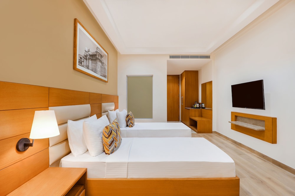 Deluxe Double or Twin Room - Photo 6