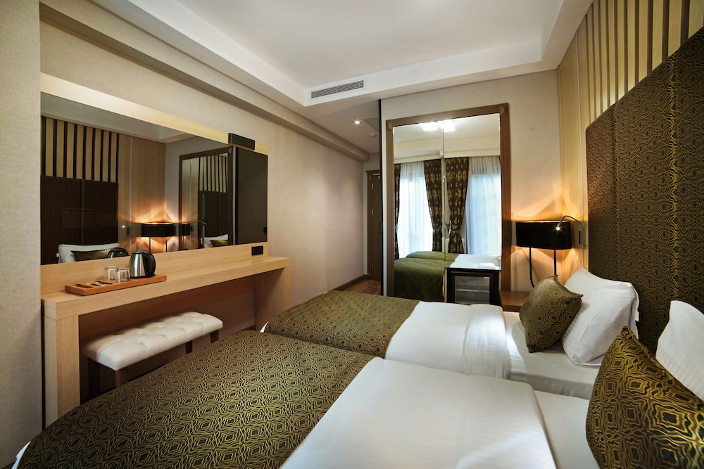 Superior Twin Room photo 1