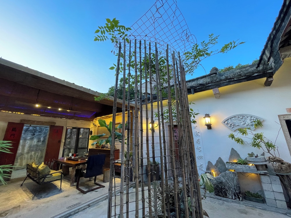Family Cottage, 4 Bedrooms, Courtyard View