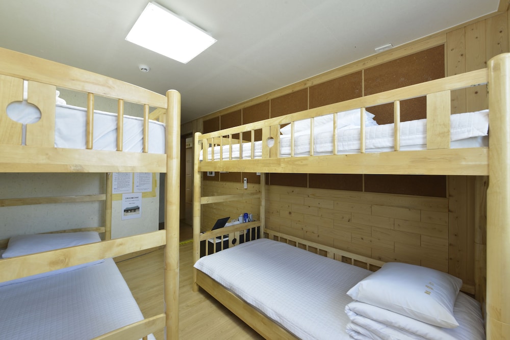 Shared Dormitory, Women only (4 persons) photo 1