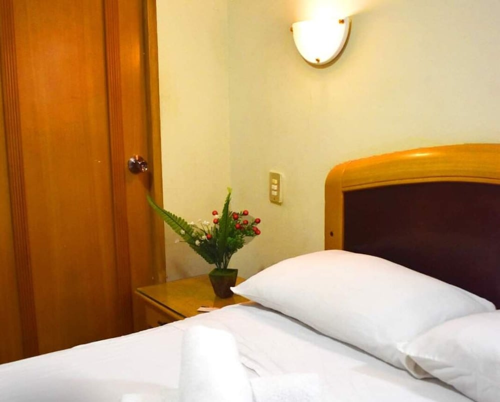 Room (Quintuple) photo 1