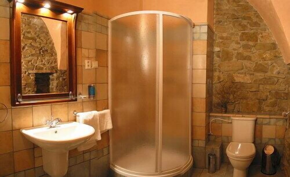 Double Room With Balcony And Private External Bathroom photo 2