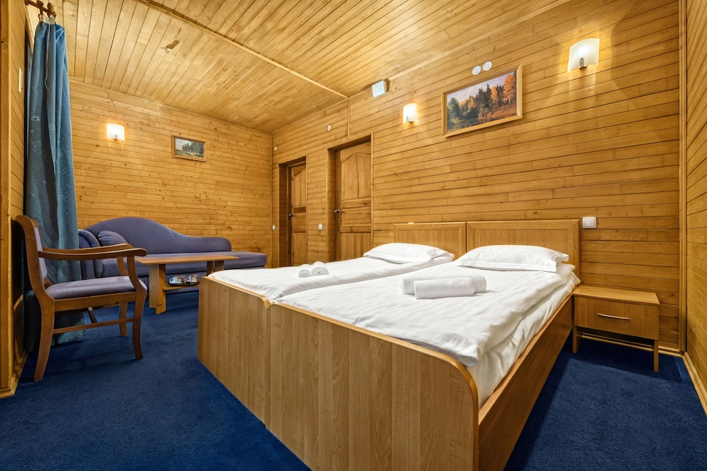 Economy Double or Twin Room