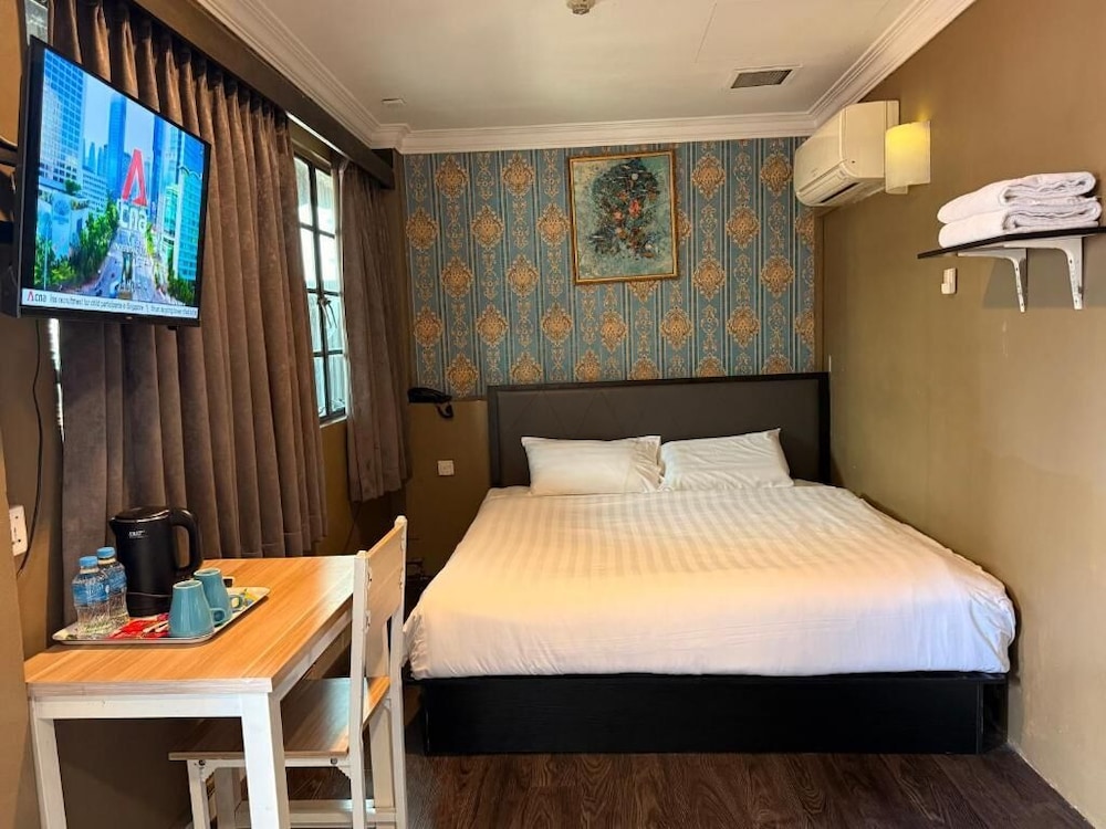Deluxe Double Room, City View photo 3