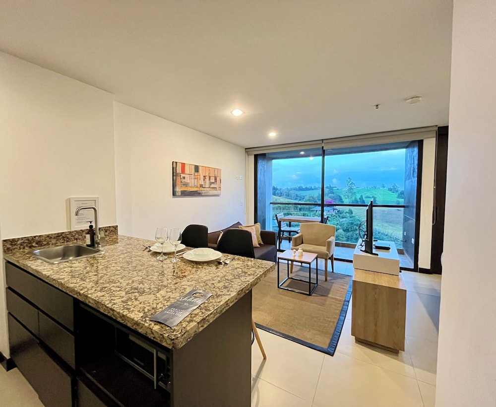 Luxury Studio Suite photo 2
