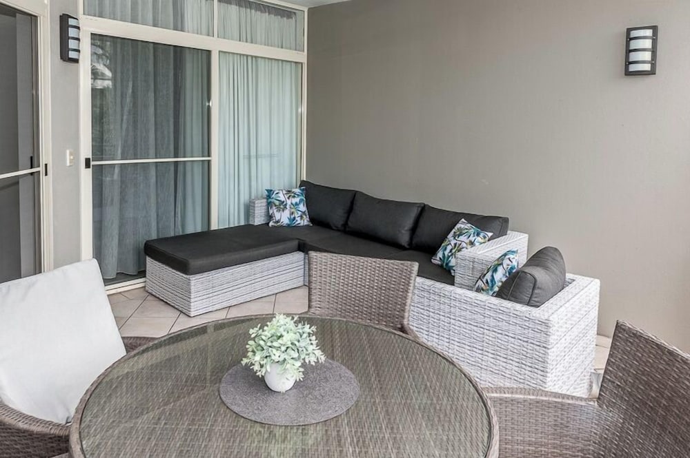 Superior Apartment, 2 Bedrooms photo 3