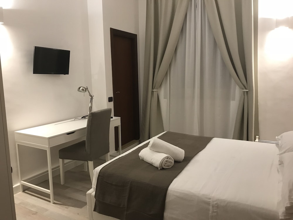 Classic Double Room, Courtyard View photo 1
