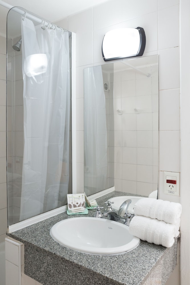 Superior Triple Room photo 2