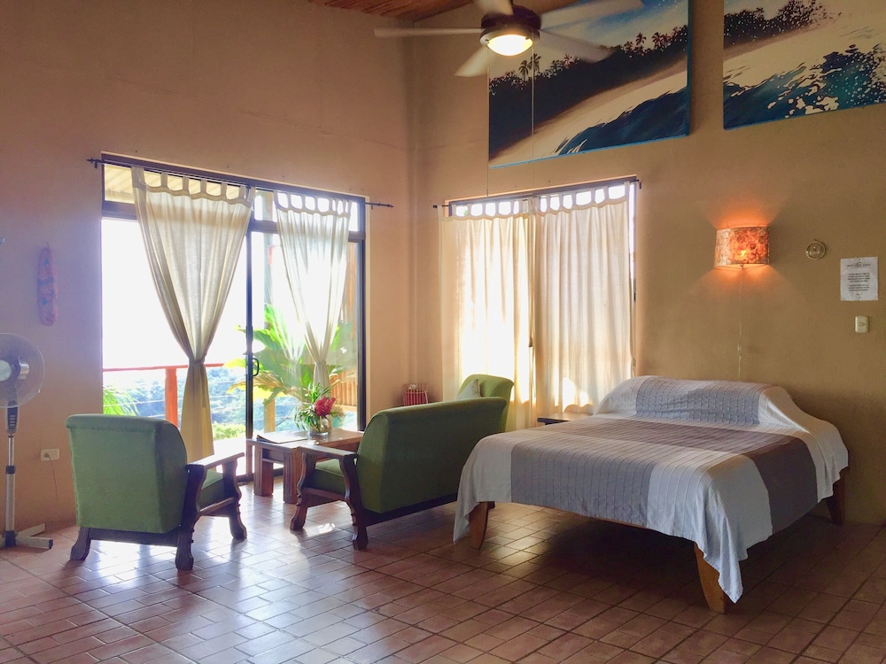 The Sunset Reef Suite photo 3