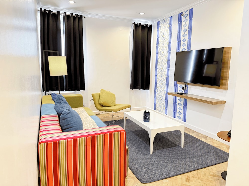 2 Bedroom Family - Photo 4
