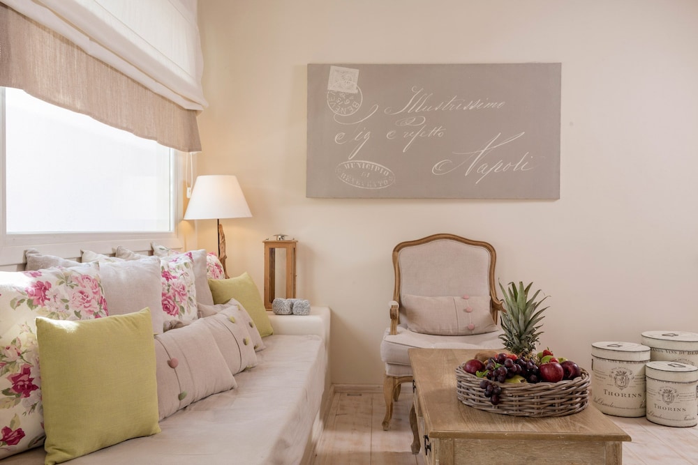 Junior Suite, Garden View - Photo 11