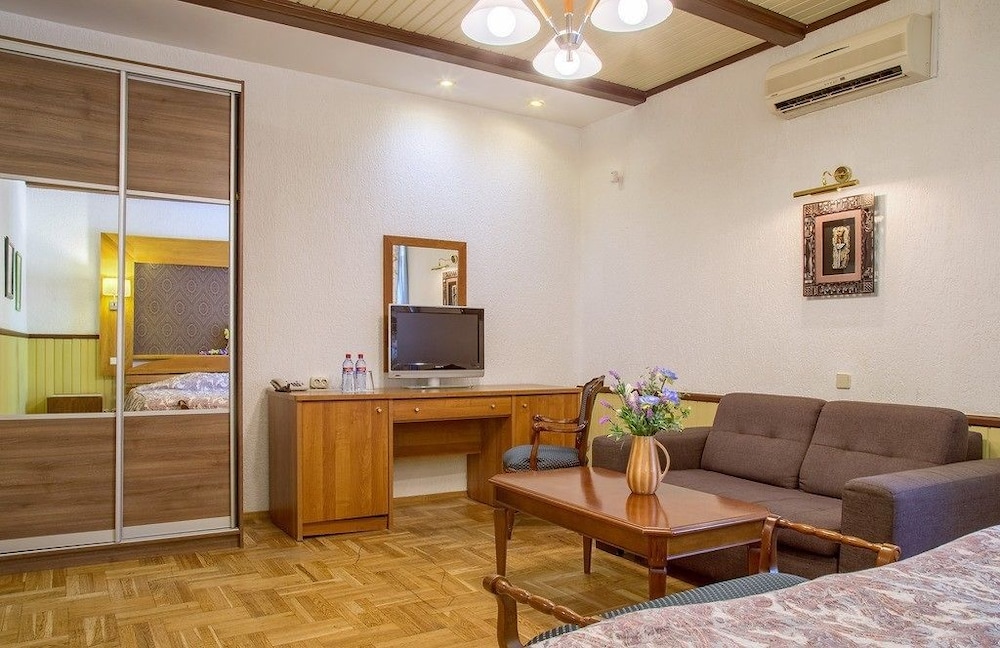 Family Double Room photo 2