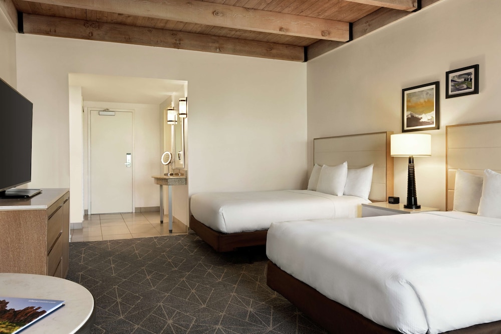2 Queen Beds, Non Smoking (Balcony or Patio) - Photo 7