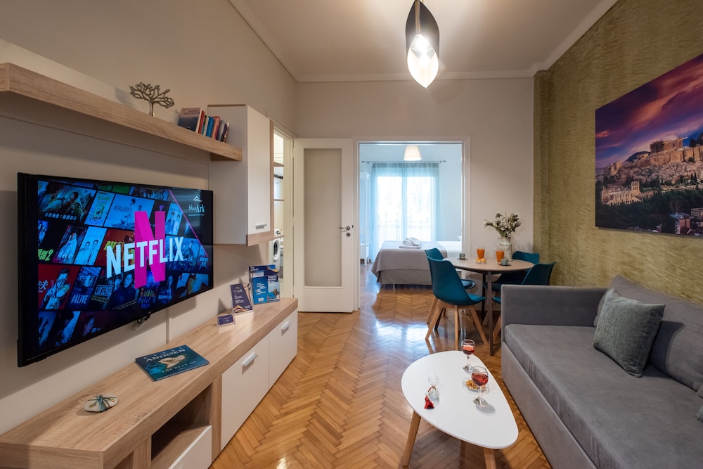 Comfort Apartment photo 1