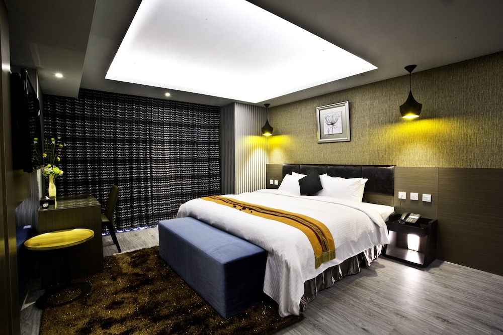 Deluxe Double Room photo 2