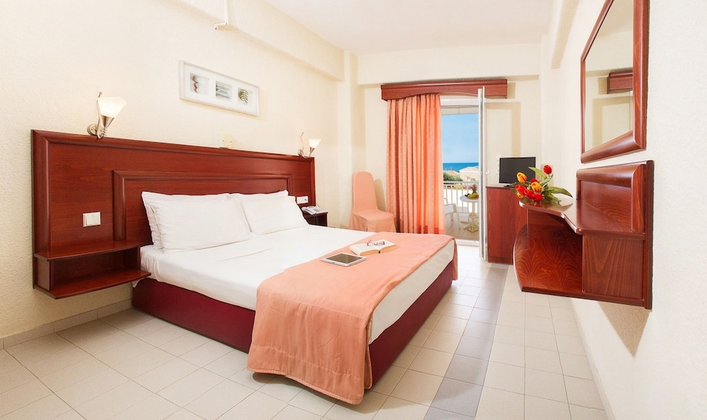 Double Or Twin Room photo 1