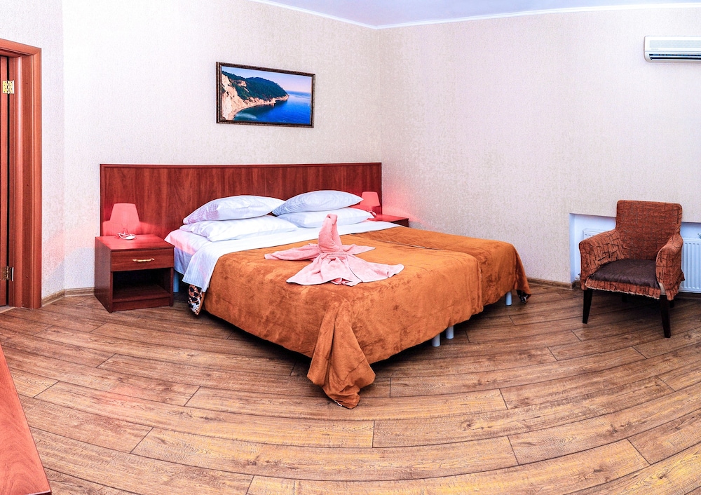 Standard Double Room (Extra Bed) photo 3