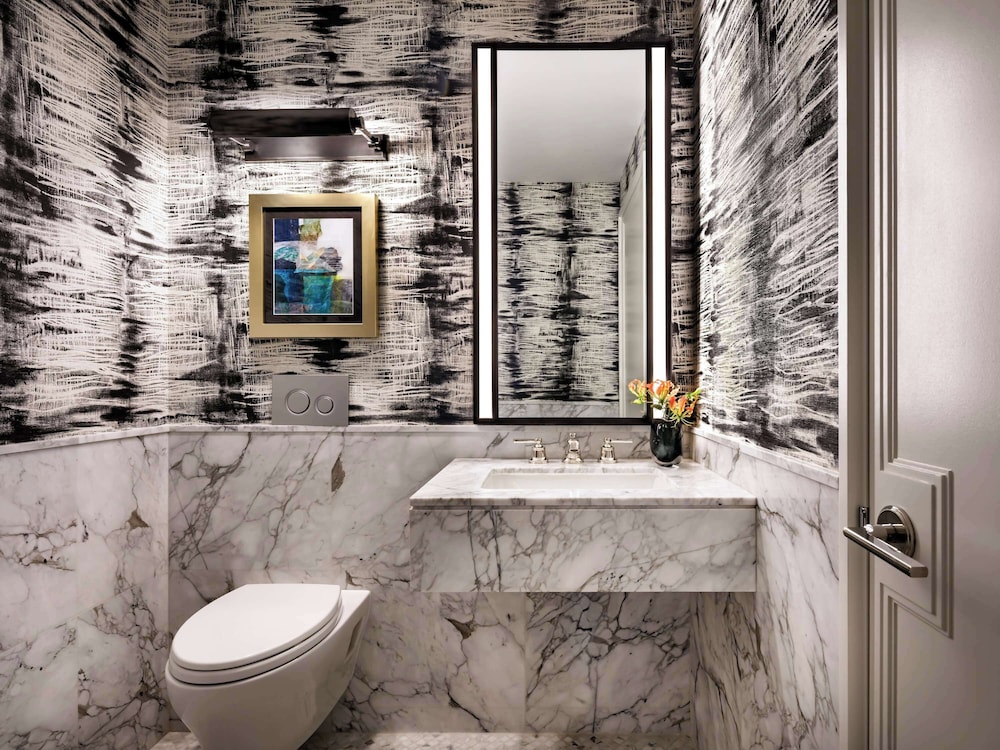 Premier Suite, 1 Bedroom thumbnail 6