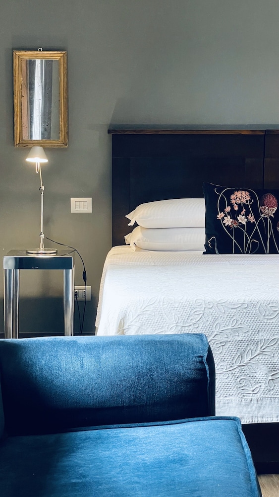Standard Double Room - Photo 1