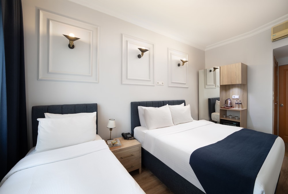 Comfort Triple Room photo 1
