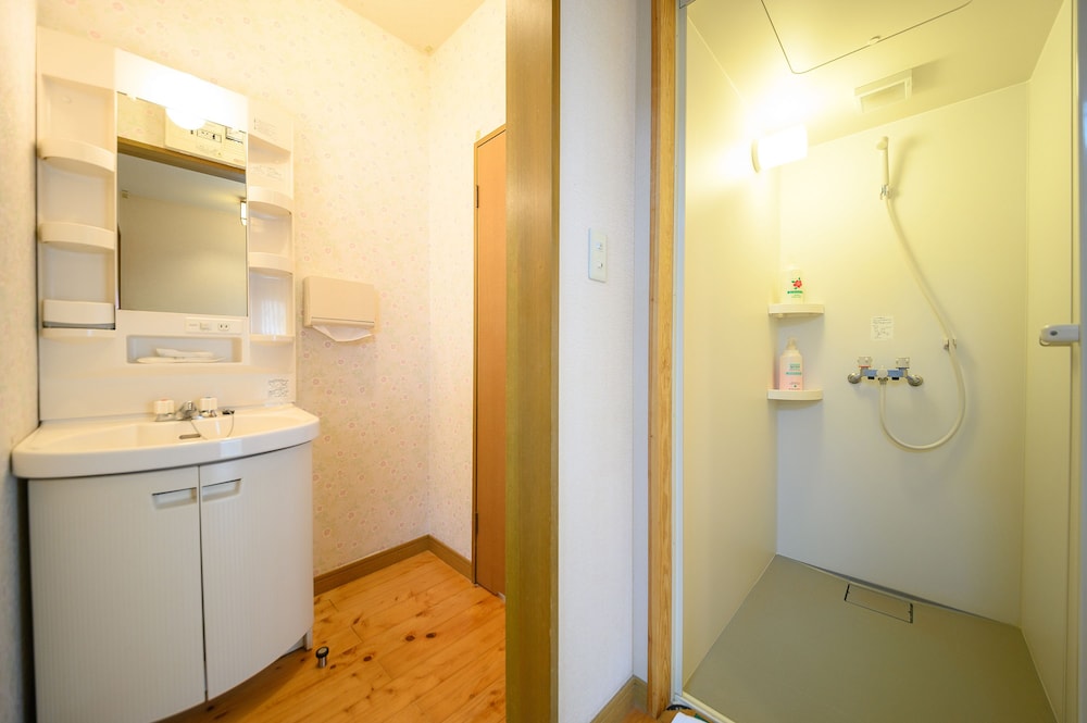 Japanese Style Room, Nogiku