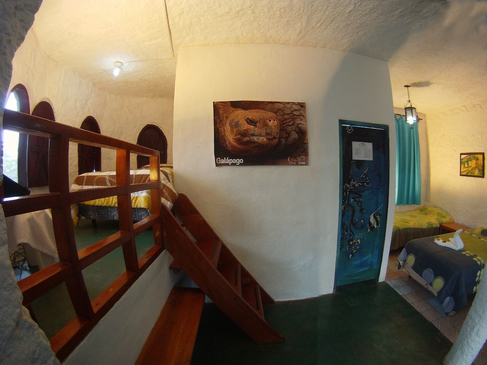 Family Suite, 1 Bedroom, Patio, Garden View photo 1