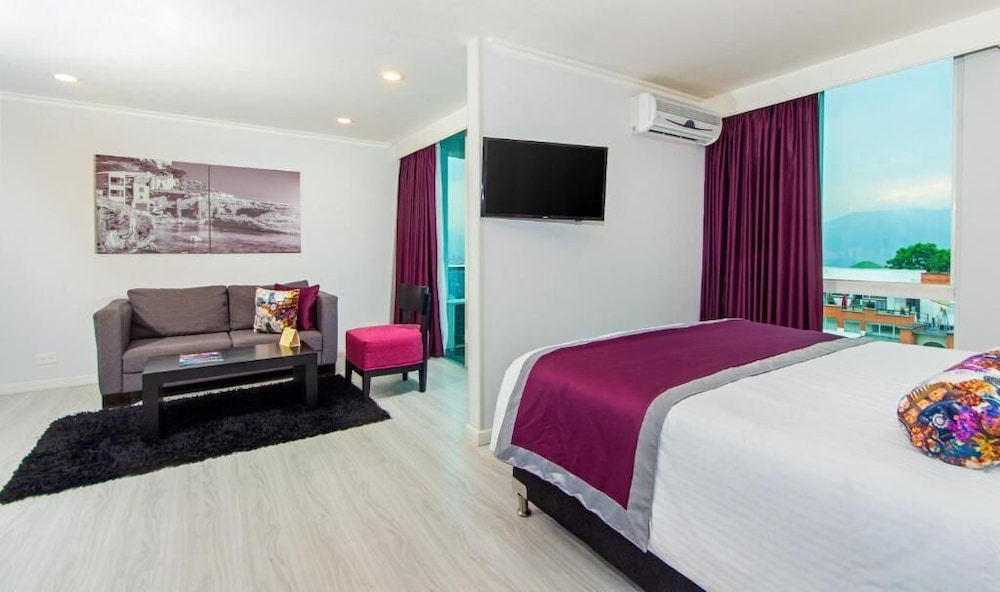 Premium Room - Photo 5