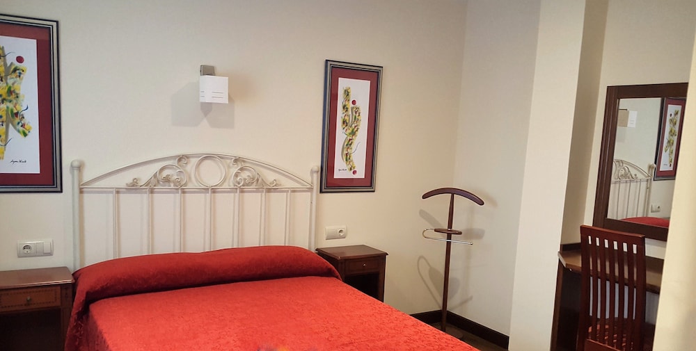 Habitación Doble o con Dos Camas