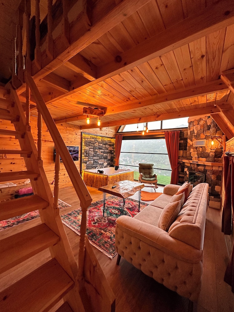 Romantic Bungalow photo 1