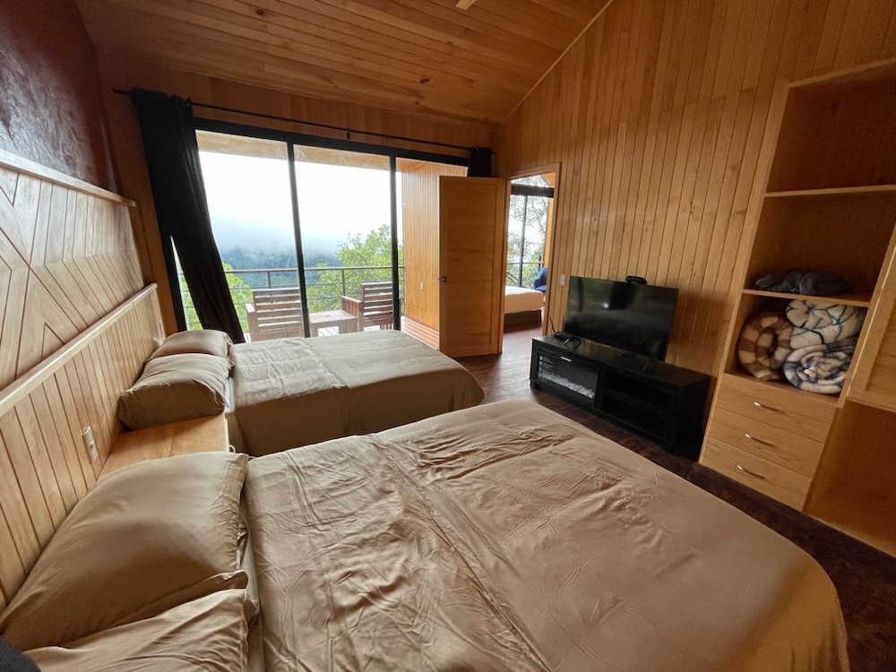 Exclusive Cabin