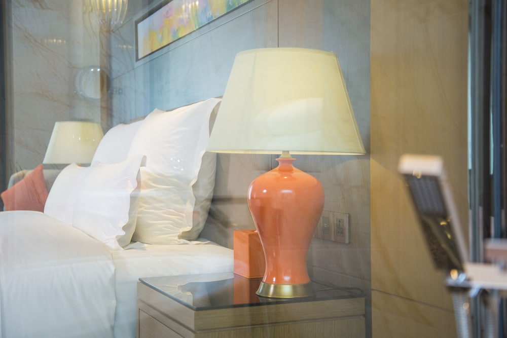 Deluxe Suite, 1 King Bed, Club Lounge Access photo 3