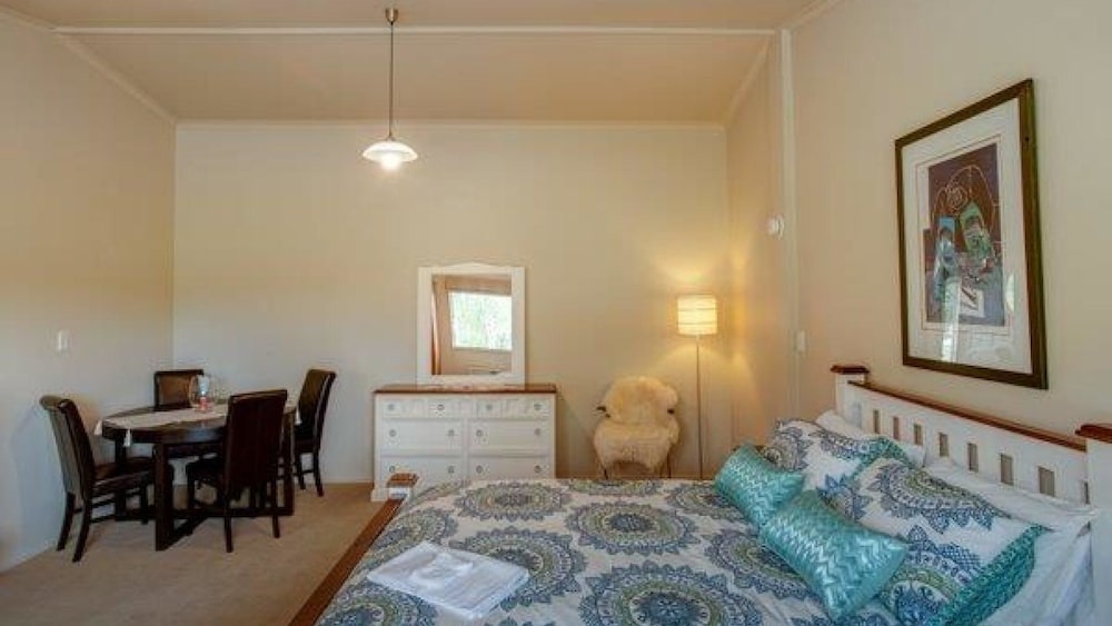House, Multiple Beds photo 1