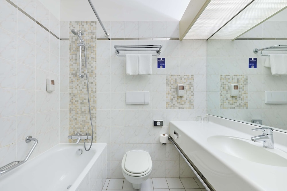 Standard Room - Photo 4