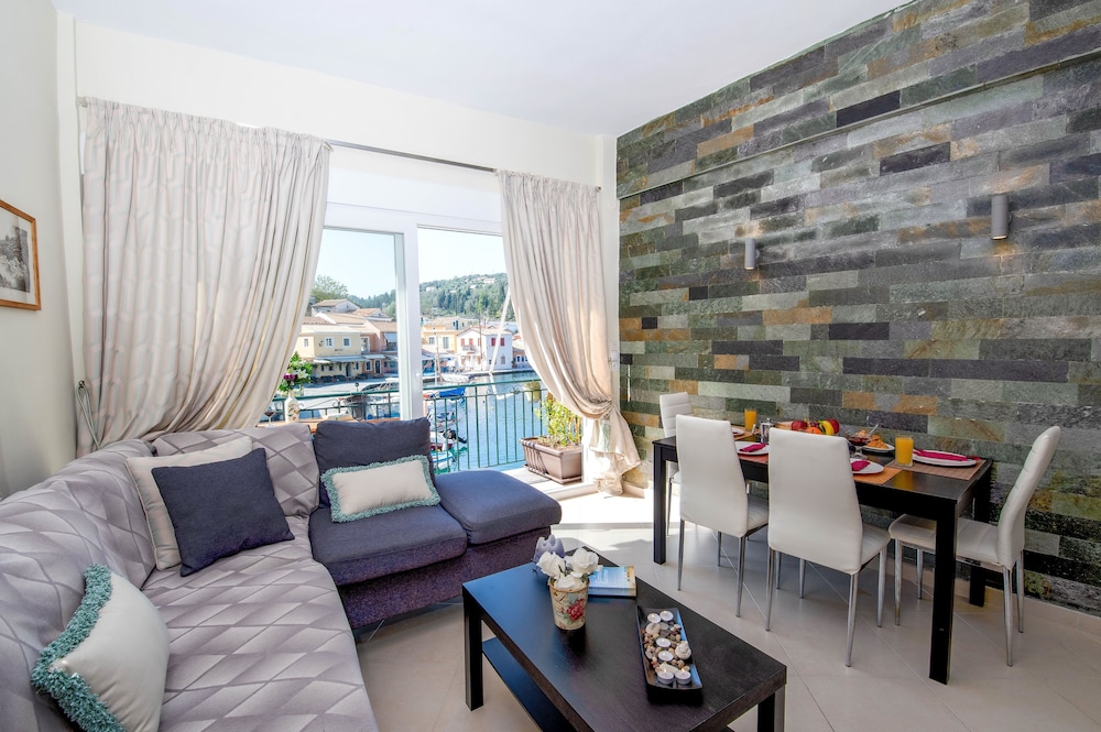 Apartment, 2 Bedrooms, Sea View