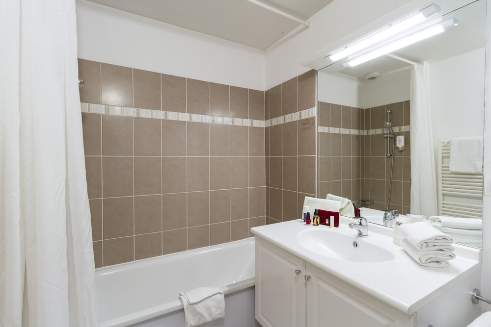 Villa, 2 Bedrooms (for 6 people) - Photo 10
