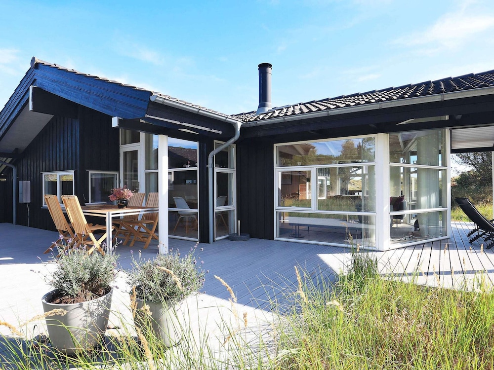 House photo 1