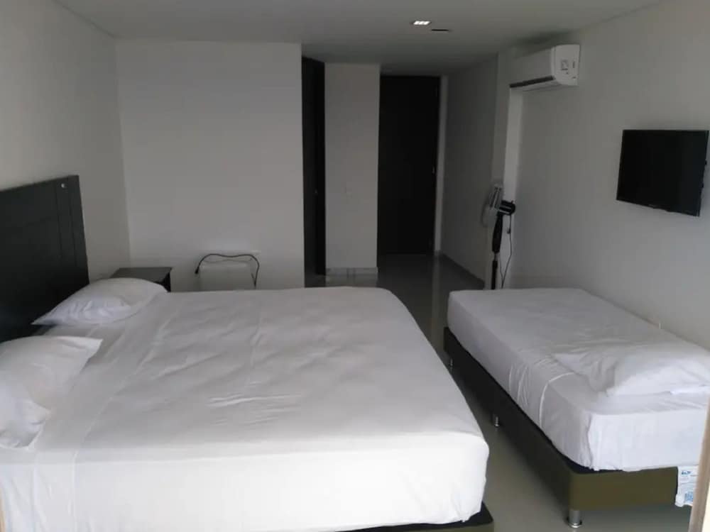 Comfort Quadruple Room, Multiple Beds, Non Smoking photo 1