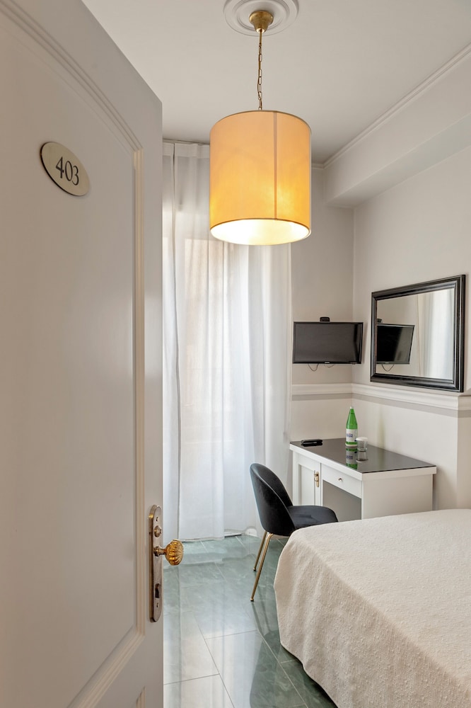 Double Room Single Use photo 2