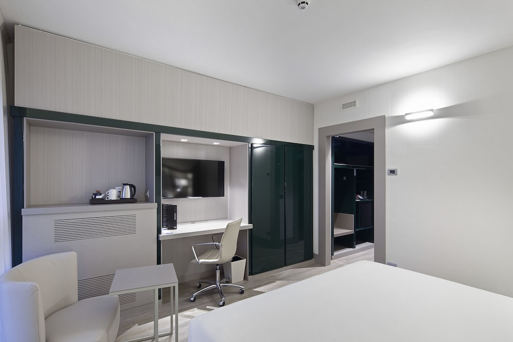 Superior Room - Photo 8
