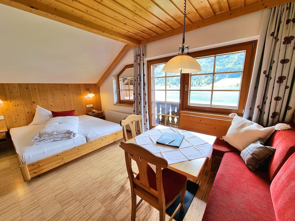 Studio, 1 Bedroom, Balcony, Lake View (incl. Cleaning fee) photo 1