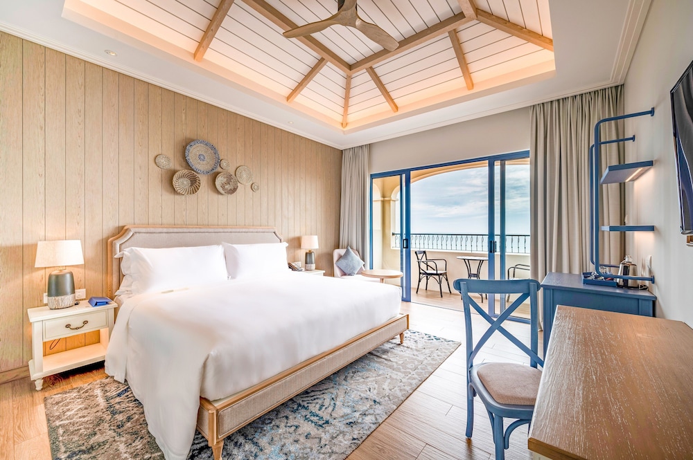 Villa, 1 King Bed, Ocean View (Private Pool, King) - Photo 2