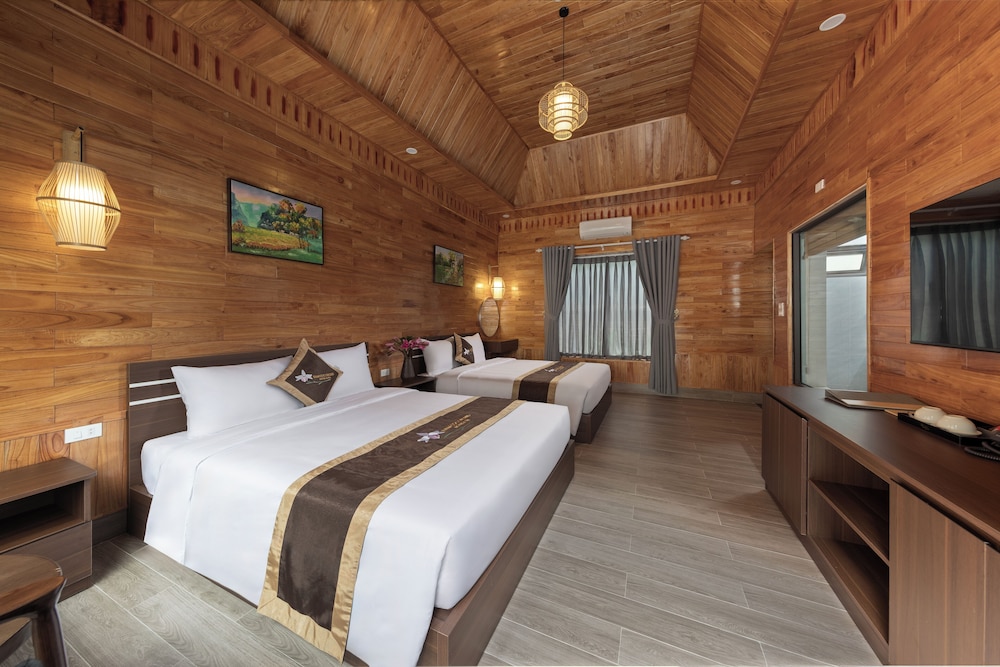Luxury Twin Room, Mountain View