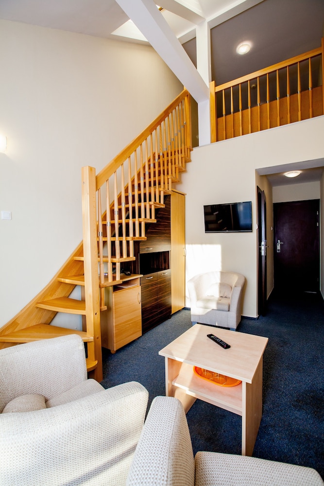 Standard Room (with mezzanine) photo 1