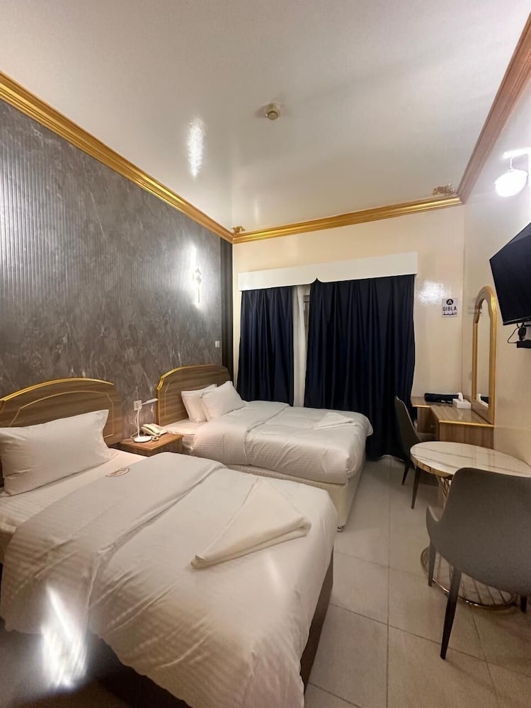 Deluxe Double Room, City View photo 2