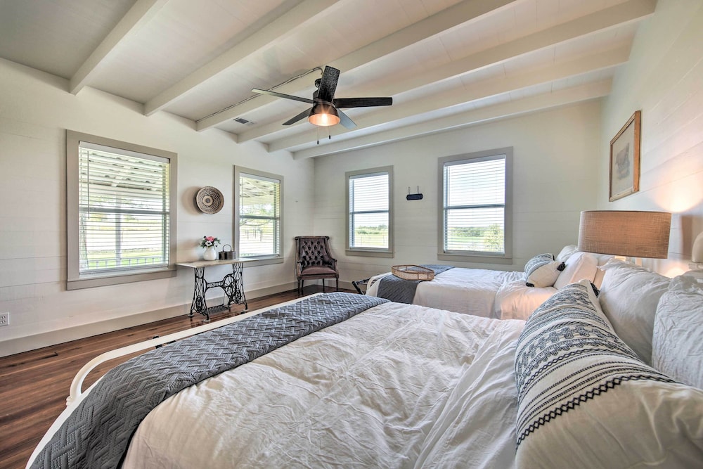 House (2 Bedrooms) photo 2