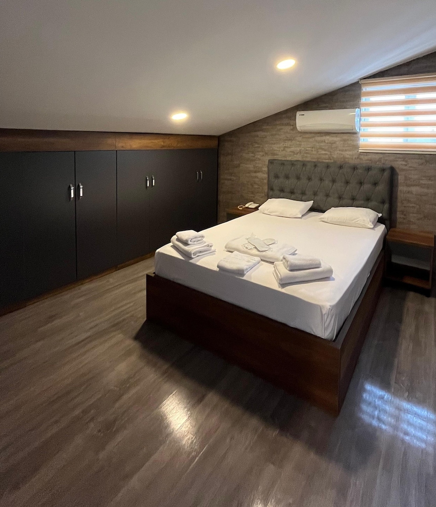 Premium Suite photo 2