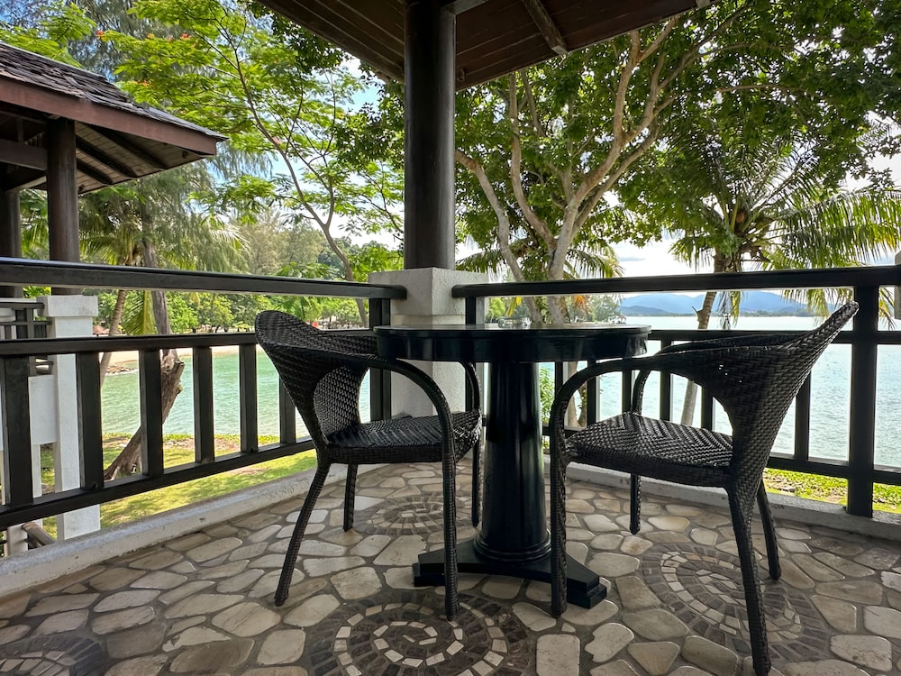 Premium Sea View - Photo 5